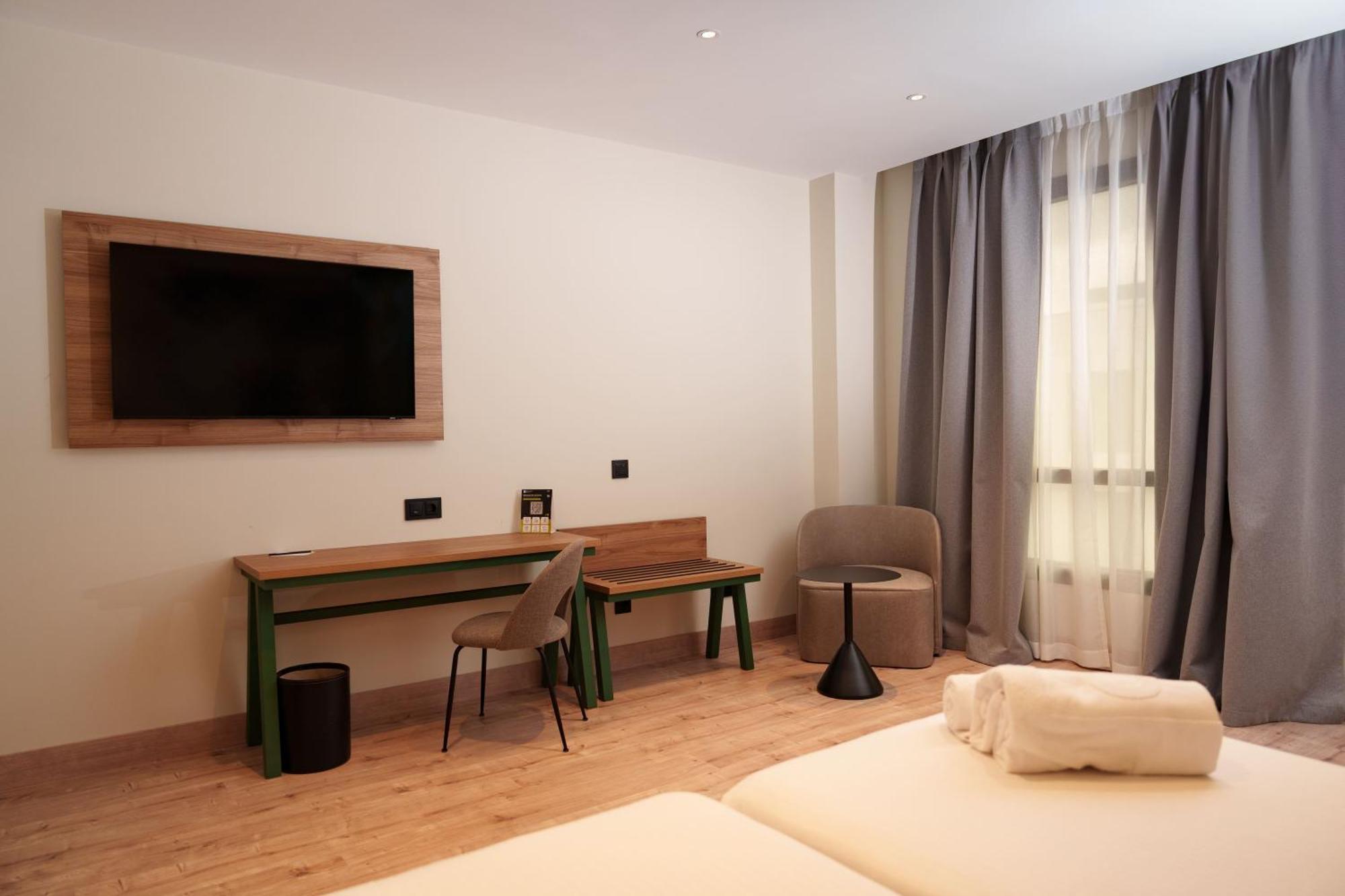 Sercotel Princesa De Eboli Pinto Εξωτερικό φωτογραφία